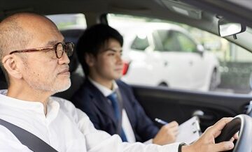 【安心サポート】シニア向け優しい指導が評判の教習所